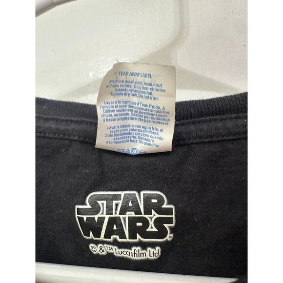 Star Wars, the Mandalorian size large T-shirt - Picture 4 of 8